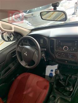 میتسوبیشی L200